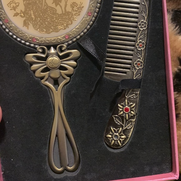 New comb set - Picture 3 of 5